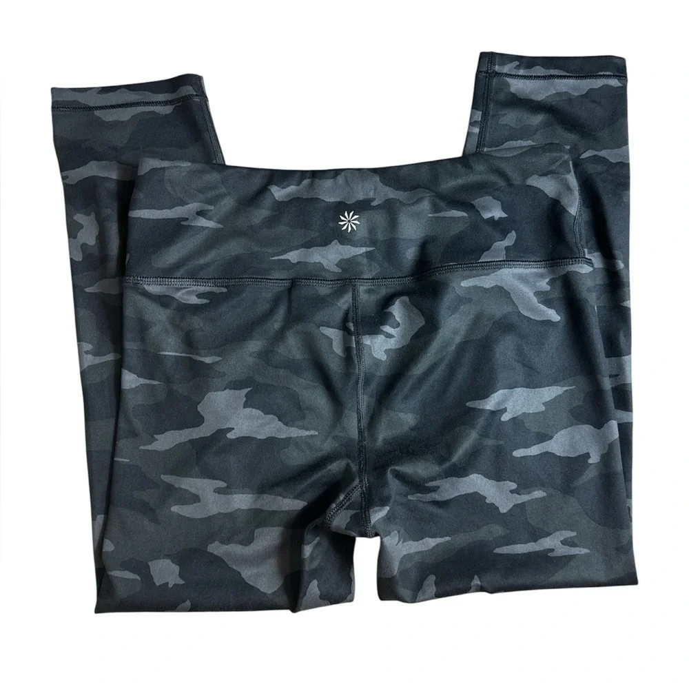 Athleta Girl High Rise Chit Chat Capri Camo Leggings